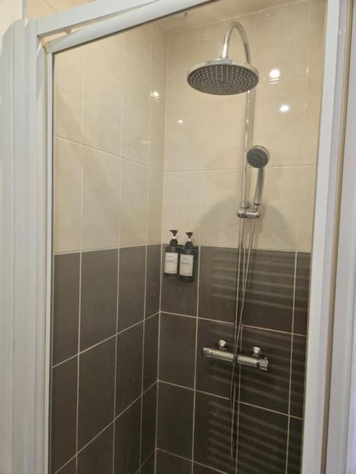 Beautiful F2 Apartment 5 Stops By Train From Paris موريه-سور-لوينغ المظهر الخارجي الصورة